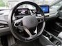 Volkswagen ID.3 FIRST 58 KWH / soh 95% / Stoelverw. / Zwart dak en hemel / Navi / Carplay / 18 Inch / BOVAG garantie