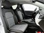 Renault Clio 1.6 E-Tech Hybrid 145 Evolution | Navi | 16"LMV | Airco | Apple Carplay/Android Auto | Extra getint glas | PDC | Cruise Control | DAB |