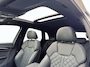 Audi Q5 50 299pk TFSI e S edition Competition Exclusive Kleur | Stoelverwarming voorin | Glazen panoramadak