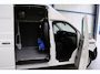 Volkswagen Transporter 2.0 TDI L2H2 30 - Airco, Cruise, PDC, Carplay, Inrichting, Imperiaal, Standkachel, Trekhaak.