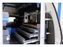 Volkswagen Transporter 2.0 TDI L2H2 30 - Airco, Cruise, PDC, Carplay, Inrichting, Imperiaal, Standkachel, Trekhaak.