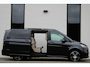 Mercedes-Benz V-klasse 300d / AMG / 4-Matic / Luchtv / Panorama / Elec Stoel / 7-pers / Burmester / Vol Opties / NIEUWSTAAT