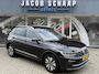 Volkswagen Tiguan 1.5 TSI Life / Automaat / Carplay / Trekhaak (1.800 KG) / Sensoren / Camera /