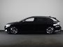 Volkswagen ID.7 Tourer Pro 77 kWh SOH 100% |286 pk | Navigatie | Warmtepomp | Trekhaak (wegklapbaar) | Parkeersensoren (Park assist) | Rondomzicht camera | Stoelverwarming | Matrix LED koplampen |