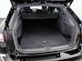 Volkswagen ID.7 Tourer Pro 77 kWh SOH 100% |286 pk | Navigatie | Warmtepomp | Trekhaak (wegklapbaar) | Parkeersensoren (Park assist) | Rondomzicht camera | Stoelverwarming | Matrix LED koplampen |