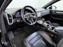 Porsche Cayenne Coupé 3.0 Panoramadak Luchtvering 360 Camera Trekhaak 4x stoelverwarming Standkachel