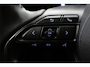 Toyota Yaris Cross 1.5 Hybrid Dynamic | Trekhaak | Parkeersensoren voor/achter | Apple Carplay / Android Auto | Keyless | Adaptive Cruise | Clima | Camera | Full LED | 17 inch