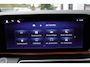 Mercedes-Benz V-klasse 300d / AMG / DC / 4-Matic / Luchtv / Panorama / Elec Stoel / Burmester / Vol Opties / NIEUWSTAAT