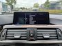 BMW 3-Serie 320i High Executive | Airco | Cruise Control | Trekhaak | NAVI | Bluetooth | Leder