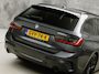 BMW 3-Serie 330e M Sport High Executive 292Pk Automaat (PANORAMADAK, M PAKKET, APPLE CARPLAY, CAMERA, LEDER/ALCANTARA, SFEERVERLICHTING, GETINT GLAS, ELEK ACHTERKLEP, STOELVERWARMING, NIEUWSTAAT)