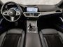 BMW 3-Serie 330e M Sport High Executive 292Pk Automaat (PANORAMADAK, M PAKKET, APPLE CARPLAY, CAMERA, LEDER/ALCANTARA, SFEERVERLICHTING, GETINT GLAS, ELEK ACHTERKLEP, STOELVERWARMING, NIEUWSTAAT)
