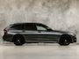 BMW 3-Serie 330e M Sport High Executive 292Pk Automaat (PANORAMADAK, M PAKKET, APPLE CARPLAY, CAMERA, LEDER/ALCANTARA, SFEERVERLICHTING, GETINT GLAS, ELEK ACHTERKLEP, STOELVERWARMING, NIEUWSTAAT)