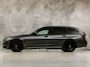 BMW 3-Serie 330e M Sport High Executive 292Pk Automaat (PANORAMADAK, M PAKKET, APPLE CARPLAY, CAMERA, LEDER/ALCANTARA, SFEERVERLICHTING, GETINT GLAS, ELEK ACHTERKLEP, STOELVERWARMING, NIEUWSTAAT)