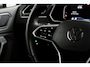 Volkswagen Tiguan 1.4 eHybrid 245 pk R-Line Business 6-DSG | Panoramadak | Rondomzicht camera | Cruise control adaptief |