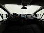 Renault Trafic 1.6DCi T29 L2H1 6-Persoons Dubbele Cabine Euro 6 Camera Navi Ecc Cruise Control DC Comfort Energy Regen-Lichtsensor DAB Bluetooth Betonplex Vloer Schuifdeur Lmv 17" 2.000KG Trekgewicht