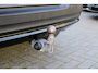 Volvo XC40 Recharge Ultimate 70 kWh | Wegklapbare Trekhaak | All-Season Banden | Lederen Bekleding | Panoramadak | 360 Graden Camera | Stuurverwarming | Stoelverwarming | Harman/Kardon | 19-Inch Lichtmetalen Velgen | Getint Glas | BLIS | Elektrisch Verstelbare Voorstoelen | Keyless | Elektrische Achterklep | Silver Dawn Metallic | Apple Carplay | Google Services |