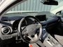Hyundai Kona Electric EV Fashion 64 kWh SOH 96.6% | Camera | Parkeersensoren | Navigatie | Cruise Control | Stoelverwarming |