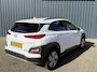Hyundai Kona Electric EV Fashion 64 kWh SOH 96.6% | Camera | Parkeersensoren | Navigatie | Cruise Control | Stoelverwarming |
