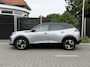Peugeot 2008 GT 1.2 Hybrid 145PK e-DCS6 Automaat Navigatie, Rondomzichtcamera, Keyless, Adaptieve Cruise Control, Apple Carplay, Android Auto