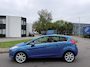 Ford Fiesta 1.0i EcoBoost Titanium 5-Deurs 101 PK. Distributieriem en waterpomp vervangen bij 140.000 KM !!! Zeer leuke auto van de tweede eigenaar !!