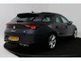 SEAT Leon Sportstourer 1.5 TSI Style Business Intense (TREKHAAK, STOEL/STUUR VERWARMING, CARPLAY)