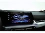 BMW iX1 eDrive20 67 kWh | Rijklaar! |SOH 100% | Rijklaar! | HUD | Memory | Pano | Trekhaak | Matrix | Adapt. Cruise | Keyless