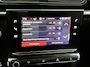 Citroën C3 Shine 82pk | Lage kilometerstand | Navigatie via Apple Carplay / Android Auto | Achteruitrijcamera | Climate Control | Cruise Control | Parkeersensoren | Bluetooth | Elektrisch inklapbare spiegels | Afwijkende dakkleur | Multifunctioneel lederen stuurwiel | Automatisch dimlicht | Regensensor | Donker getint glas | 17" lichtmetalen velgen |