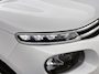 Citroën C3 Shine 82pk | Lage kilometerstand | Navigatie via Apple Carplay / Android Auto | Achteruitrijcamera | Climate Control | Cruise Control | Parkeersensoren | Bluetooth | Elektrisch inklapbare spiegels | Afwijkende dakkleur | Multifunctioneel lederen stuurwiel | Automatisch dimlicht | Regensensor | Donker getint glas | 17" lichtmetalen velgen |