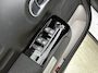 Citroën C3 Shine 82pk | Lage kilometerstand | Navigatie via Apple Carplay / Android Auto | Achteruitrijcamera | Climate Control | Cruise Control | Parkeersensoren | Bluetooth | Elektrisch inklapbare spiegels | Afwijkende dakkleur | Multifunctioneel lederen stuurwiel | Automatisch dimlicht | Regensensor | Donker getint glas | 17" lichtmetalen velgen |