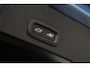 Volvo XC40 Recharge Plus | Achteruitrijcamera | Apple Carplay & Android Auto | Binnen/buitensp. aut. dimmend | Cruise control adaptief met Stop&Go en stuurhulp | Navigatiesysteem full map | Spraakbediening |