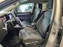 Volkswagen Golf 1.0 eTSI Life Business Automaat , Dealerauto