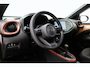 Toyota Aygo X Hybrid 115 pulse | Apple Carplay / Android Auto | Adaptive Cruise | LED | Clima | Camera | 17 inch | Privacy glas | Armsteun