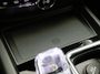 Volvo XC60 2.0 T6 Plug-in hybrid AWD Plus Black Edition 335PK Panoramadak, Trekhaak, 21" LM Velgen, 360gr. Camera, Head-Up Display, Elektr. Achterklep, Keyless, Memorystoel