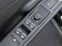 Volkswagen T-Roc 1.5eTsi/150PK R-Line · Trekhaak · Camera · Navigatie · Apple/Android Car Play · Keyless · Stoelverwarming · Garantie t/m 23-03-2028