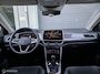 Volkswagen T-Roc 1.5 TSI / Virtual / Cam. / Trekh. / Carplay