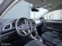 Volkswagen T-Roc 1.5 TSI / Virtual / Cam. / Trekh. / Carplay