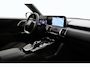 Toyota Urban Cruiser Executive 61 kWh | Panoramadak | Dodehoek detectie | Warmtepomp | JBL | 360 camera | Apple Carplay / Android Auto | Stoel-/stuurverwarming | Keyless | Adaptive Cruise | Clima | Full LED | 19 inch