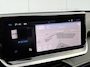 Peugeot e-2008 EV GT Avantage 54 kWh SOH 99% I 18 Inch I Navigatie | Camera voor & achter | CarPlay | Keyless |