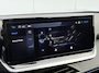 Peugeot e-2008 EV GT Avantage 54 kWh SOH 99% I 18 Inch I Navigatie | Camera voor & achter | CarPlay | Keyless |