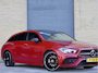 Mercedes-Benz CLA Shooting Brake 200 AMG Line | Pano | Nightpakket | 19” AMG | Carplay |