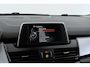 BMW 2-Serie Active Tourer 218i Luxury | Trekhaak | Panoramadak | Stoelverwarming | Cruise Control | PDC |