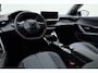 Peugeot 2008 1.2 Hybrid 145 Allure | Apple carplay/Android auto | Navigatie | Keyless entry | Adaptive cruise | Camera voor + achter |