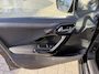 Peugeot 208 1.2 PureTech Signature Navi,carplay,PDC