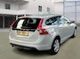 Volvo V60 1.6 T3 Kinetic PSENSOR NAVI CRUISE TREKHAAK 2 X SLEUTELS