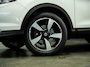 Nissan Qashqai 1.2 N-Connecta | Airco | Climate Control | Cruise Control | Navigatie | Bluetooth | 360 Camera | Panorama Dak |