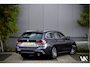 BMW 3-Serie Touring 330e xDrive M-Sport 292 pk | Panoramadak | Elektr. Sportstoelen met Memory | Elektr. Trekhaak af fabriek | Laserlicht | Head-Up | Dealer O.H.