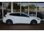Volvo V40 2.0 D2 R-Design Business | Navigatie | Cruise-control | Stoelverwarming | Airco | NL auto!! |