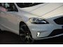 Volvo V40 2.0 D2 R-Design Business | Navigatie | Cruise-control | Stoelverwarming | Airco | NL auto!! |