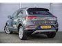 Volkswagen T-Roc 1.0 TSI 115pk Life Edition | Achteruitrijcamera | Apple Carplay & Android Auto | Climatronic