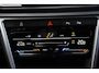 Volkswagen T-Roc 1.0 TSI 115pk Life Edition | Achteruitrijcamera | Apple Carplay & Android Auto | Climatronic
